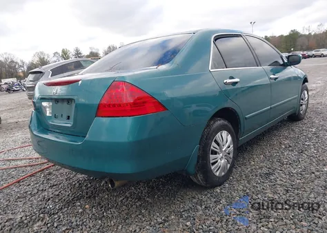 2006 Honda Accord 2.4 Lx z USA, uszkodzony, nr VIN 3HGCM56446G709352